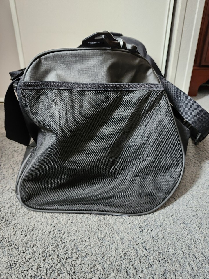 Nike Brasilia Large Black Duffel, Men's Gym Bag, All Purpose Duffel Bag