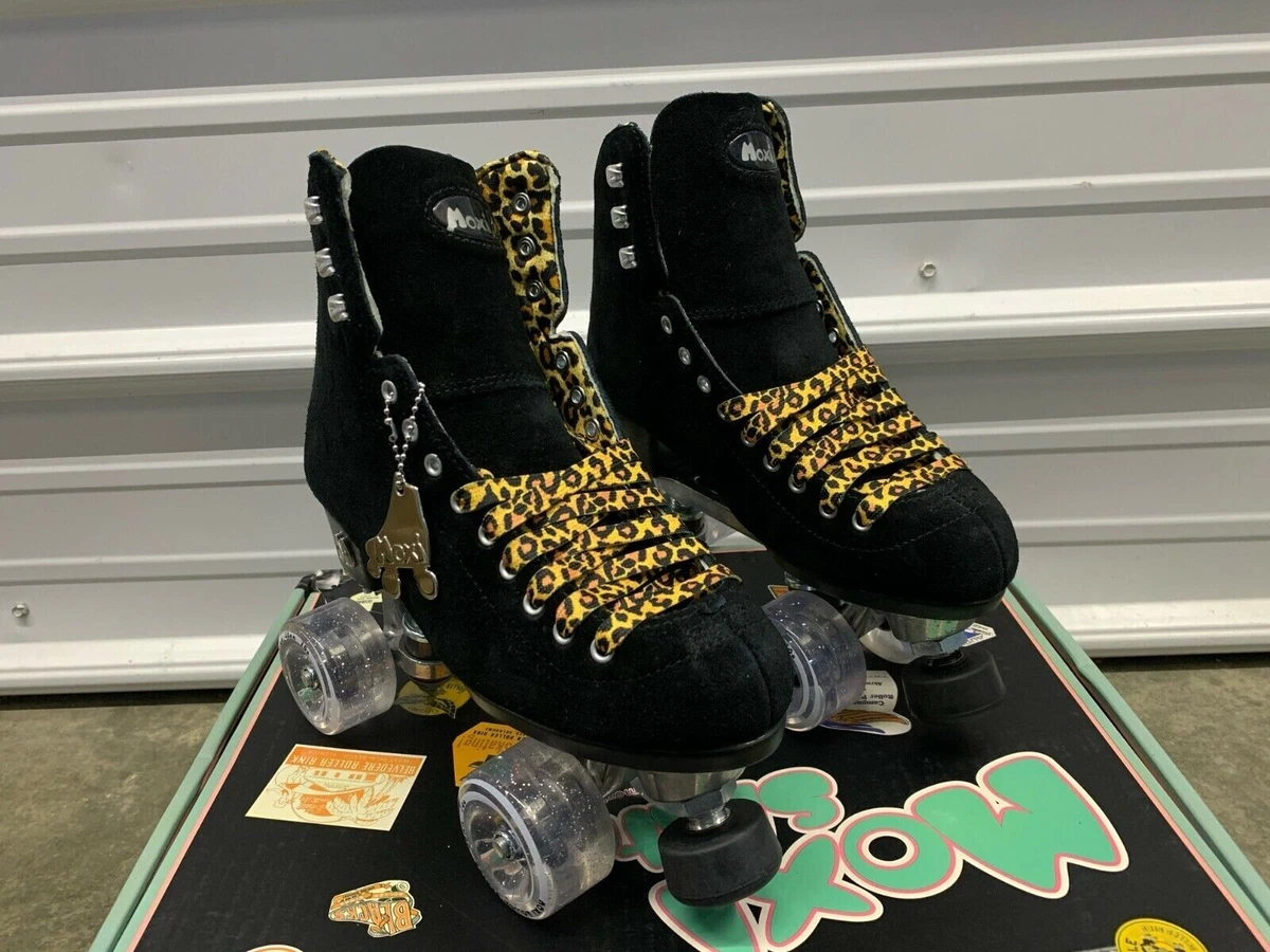 Moxi Panther Roller Skates Size 5 blog.knak.jp