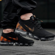 nike air vapormax black and orange