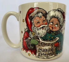 Vintage Mr.& Mrs. Clause Caroling Ceramic Mug Creative Concepts 1993