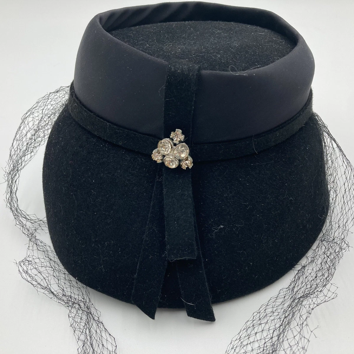 Vintage Mr. Richard Netted Pill Hat Velvet Trim Birks Box Pillbox Formal One Size Vintage Hats for Women for sale | eBay main image 4