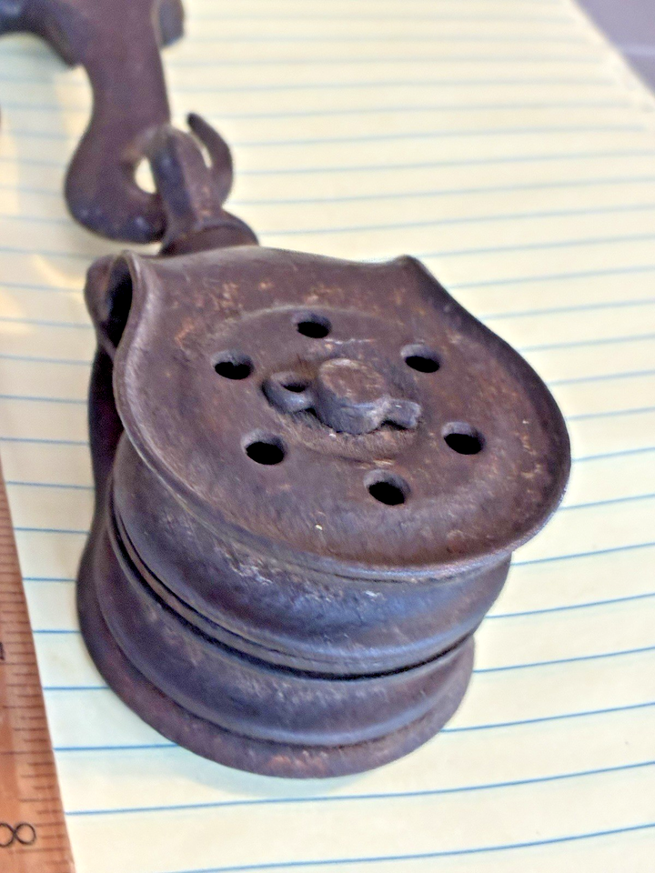 ANTIQUE METAL PULLEY BARN FARMHOUSE PULLEY BARN PULLEY - BEAUTIFUL | eBay