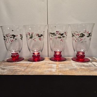 Pfaltzgraff Winterberry Holiday 14oz Hand Painted Water Goblet Glasses Set of 4