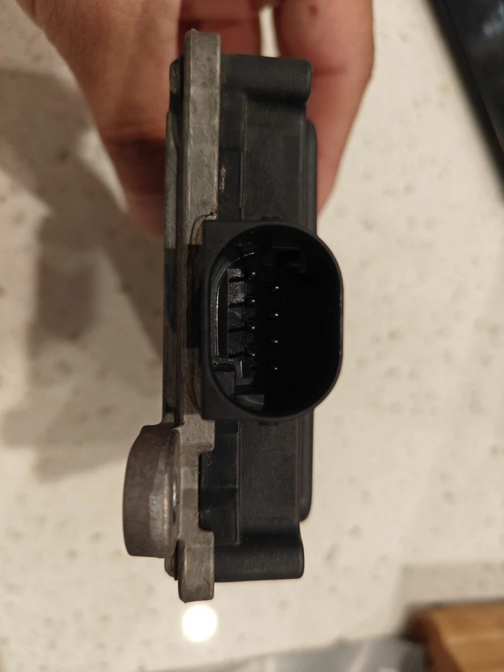 Sensor de radar control distrónico Freightliner Mercedes-Benz OEM A000 446 3349 Foto 3 de 3