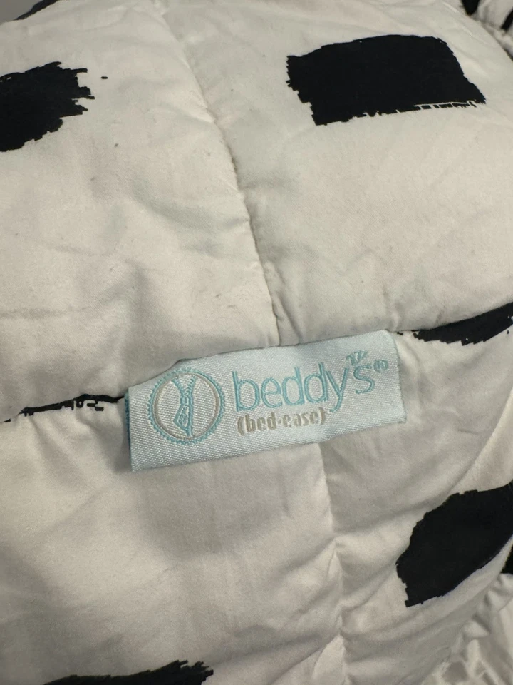 Beddys Dash Twin Comforter & Zip Base White/Black GUC - Image 4 of 4