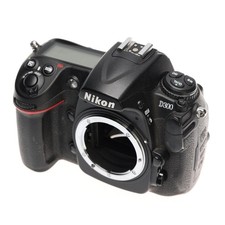 Nikon D300 ca. 37.000 Ausl. Kamera