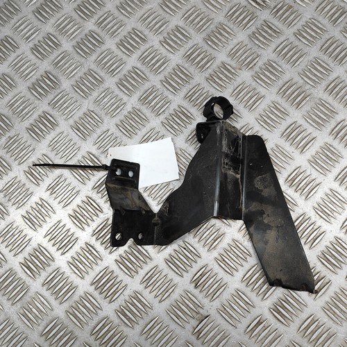 BMW X5 G05 Wasserkühler-Ventilhalter 7948365 3.0 Hybrid 210kw 2019 26660993