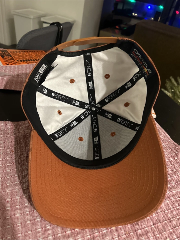 Red Bull Racing F1 Austin 2025特别版帽子 — 第 2/3 张图片