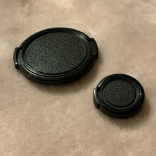 Pack of 2x Clip-On Lens Caps (CHOOSE SIZE)