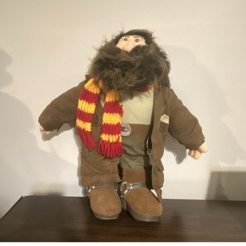 GUND Harry Potter Hagrid Plush Doll 2001 Medium Brown Coat Red Scarf