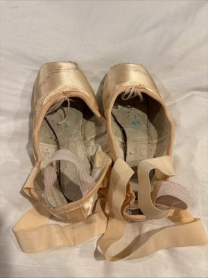 Used Professional Ballerina Pointe Shoes