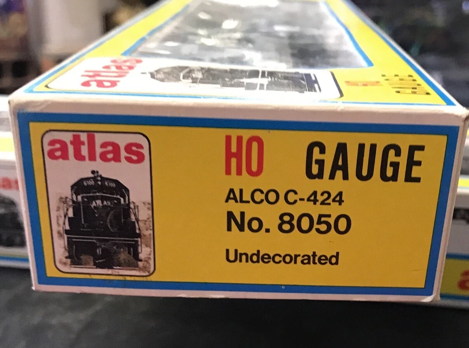 Atlas  8050 Alco C- 424 Csx Locomotive. ( B1 ) - Image 2 of 4