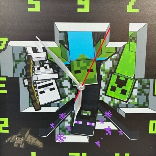 Minecraft Wall Clock Block Creeper Analog Quartz Battery Operated 11 in NEW NIB - Picture 4 of 15