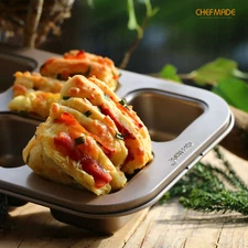 CHEFMADE Brownie Cake Pan, Nonstick Square Muffin Pan Blondie Bakeware 