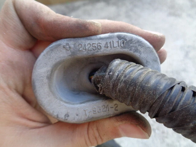 1999 NISSAN MAXIMA FRONT DOOR HARNESS WIRING WIRES WIRE LEFT DRIVER SIDE OEM - Image 2 of 4