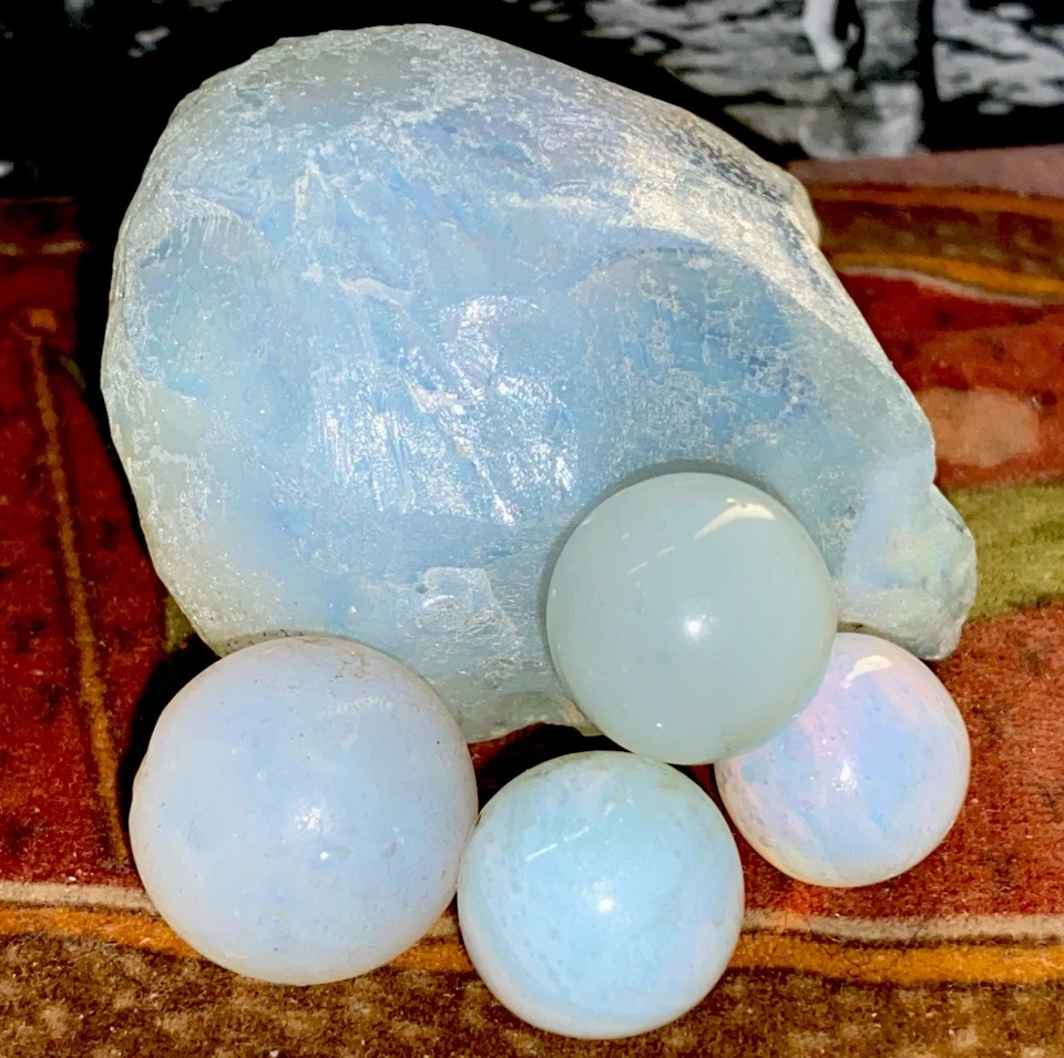 😎“Moonies”Vintage Akro Translucent Base Marbles-“Dug”.55-.68 W/ Matching Cullet - Image 4 of 4
