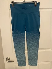 Xersion Women’s High Rise Activewear Pants Color Teal Size Large