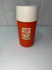 Vintage Family Products Red Chef Boyardee Bottle Thermos 1 QUART Made In USA MCM