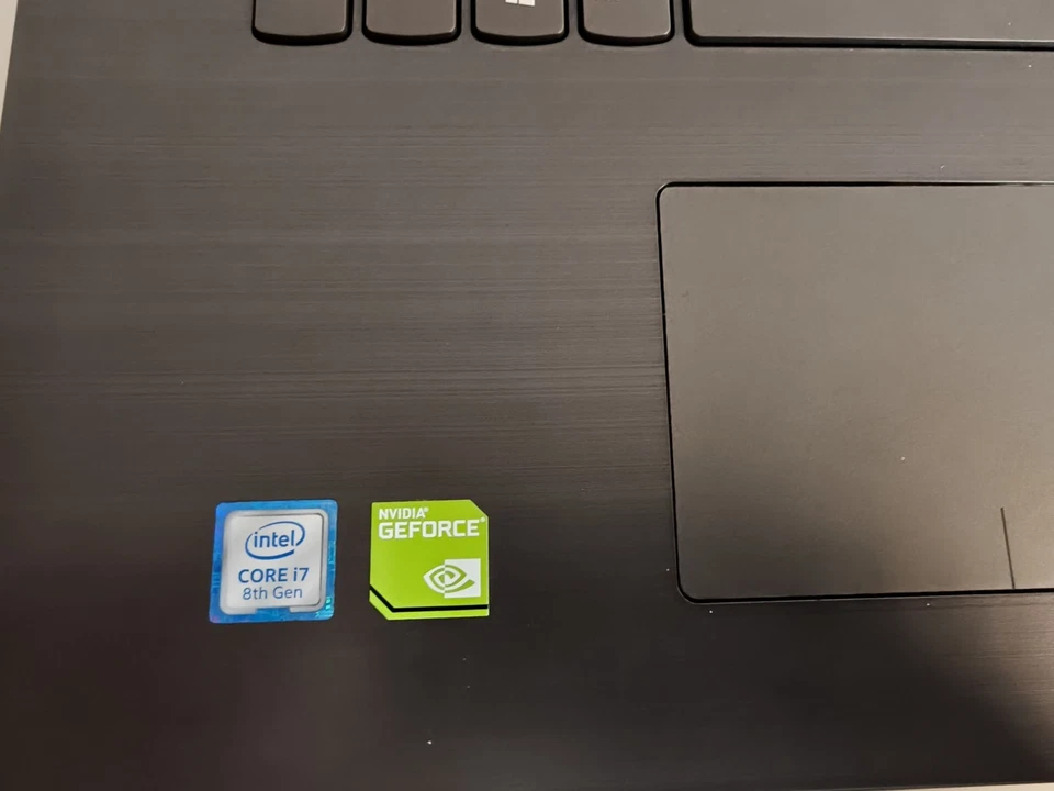 Lenovo PC Portatile V320-17IKB 17.3´´ i7-8550U/8GB/1TB - Immagine 4 di 4