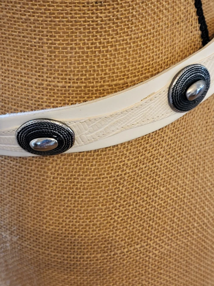 Cinturón medallón grande Bijoux Medici cuero marfil acento reptil plata esterlina Foto 4 de 4