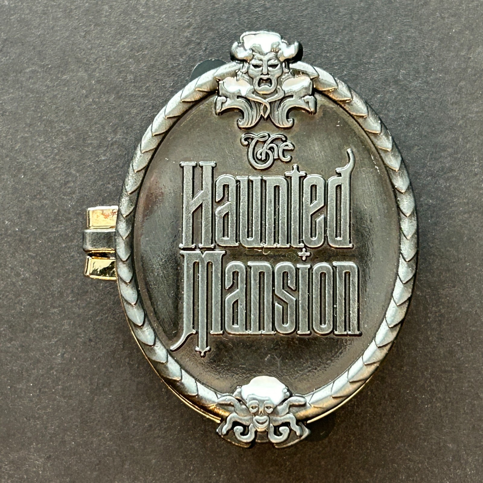DLR - Haunted Mansion - Holiday - Limited Edition 4000 Disney Pin 152254