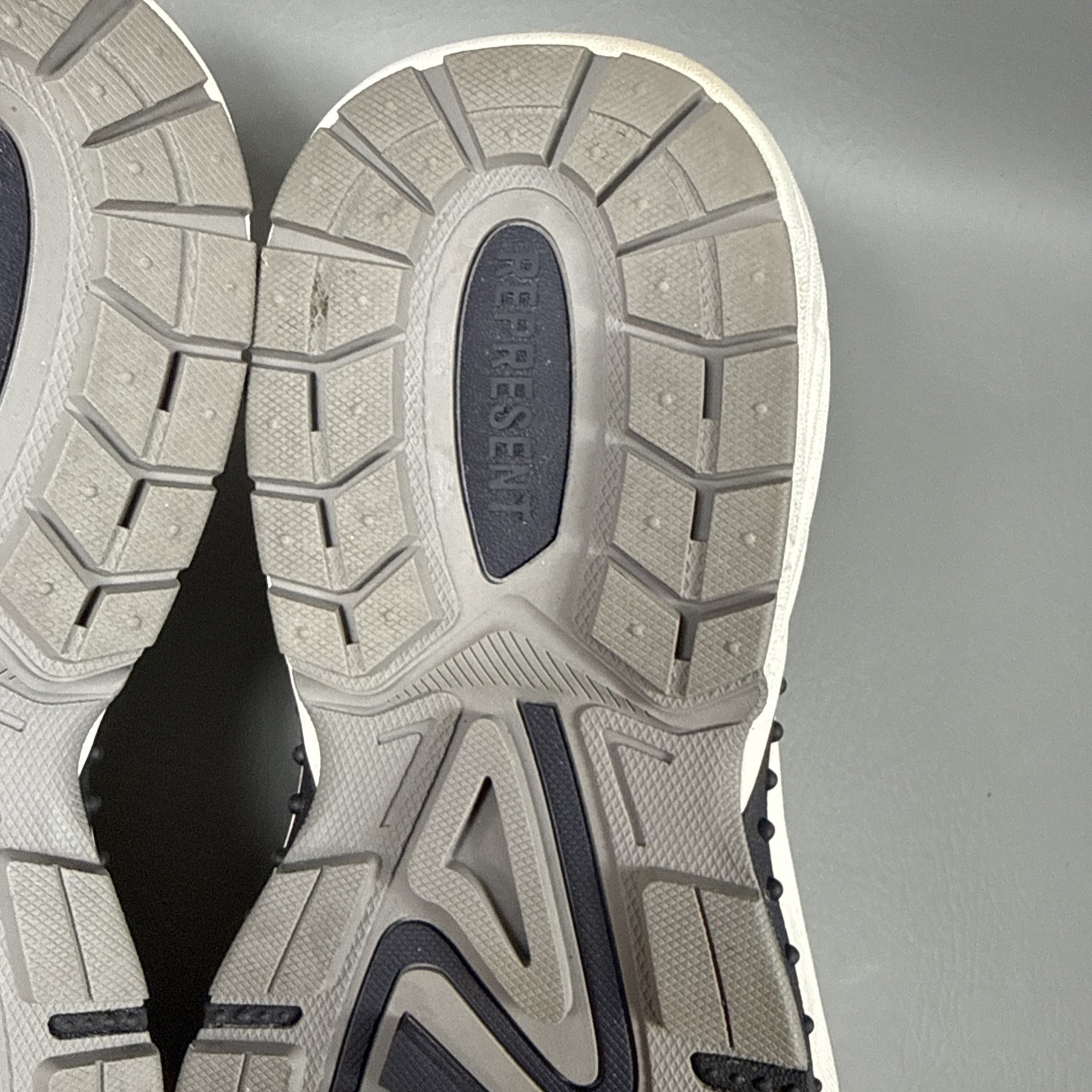 Represent Storm Runner Ultimate Grey White Black … - image 22