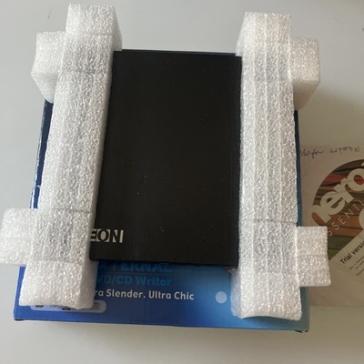Liteon External DVD/CD Writer eBAU108-Ultra Slender,  Ultra Chic   Open Box