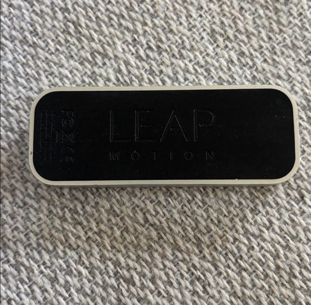 Leap Motion Virtual Reality Headsets, Parts & Accessories for sale