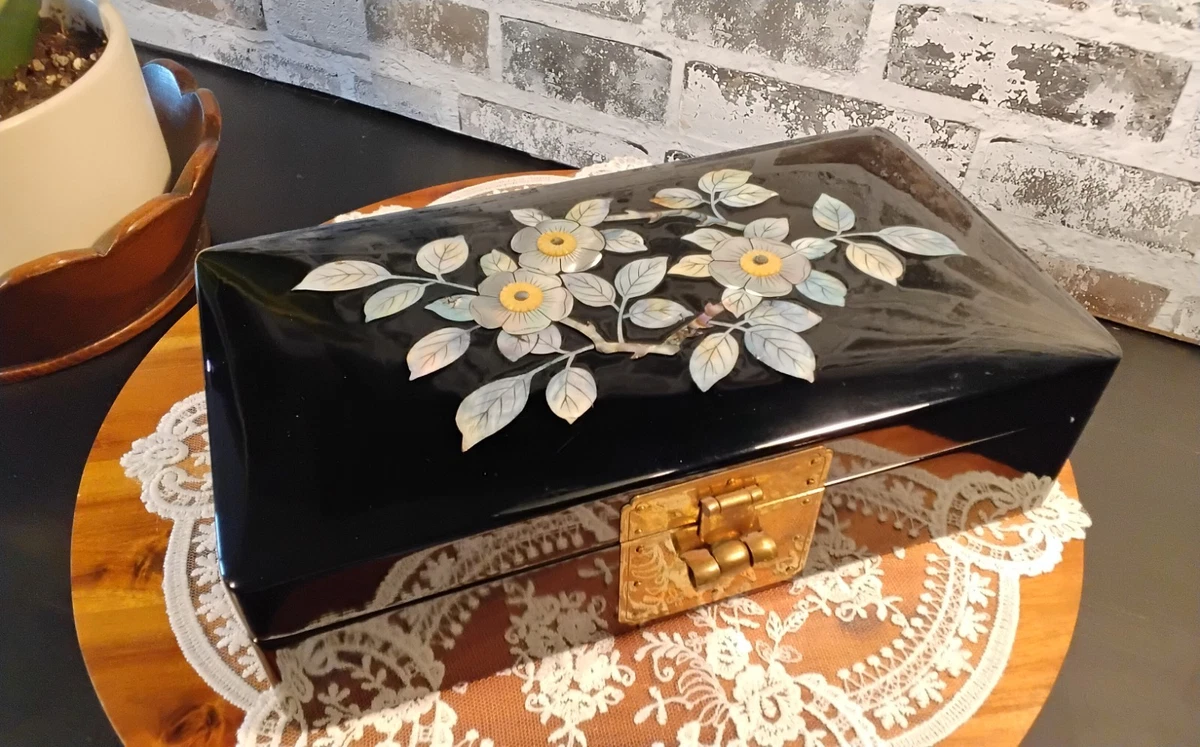Collectible Japanese Boxes (1900-Now) for sale | eBay