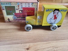 Vintage 1990 Schylling Betty Boop Lingerie & Notions Tin Delivery Truck W/Box