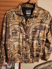 Details Vintage Bomber Jacket