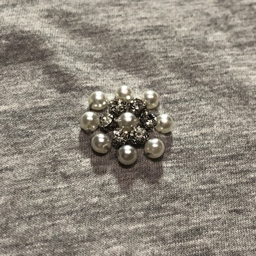 H&M T Shirt Womens Small Feminine Embellished Grandma Preppy Indie Chic Gray Tee - Picture 5 of 9