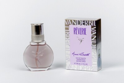    Gloria Vanderbilt Reverie Eau de Toilette 50 ml Neu OVP RARE   