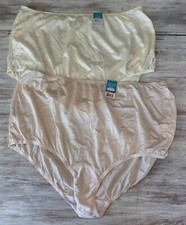 2 Vanity Fair Perfectly Yours LACE NOUVEAU Candleglow  RAVISSANT Fawn Panties