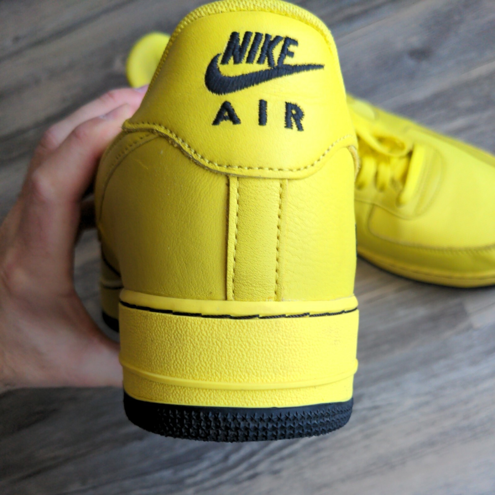 yellow gore tex af1