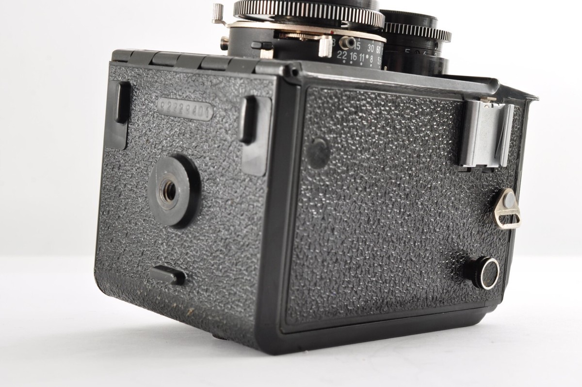 ロモ　LUBITEL166 LOMO Lubitel 166 Universal 6x6cm TLR Camera [Exc+5](Ser