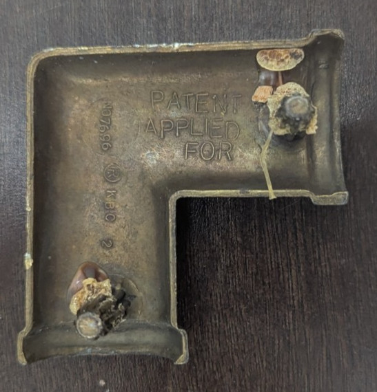 Drexel Accolade Brass Campaign Corner Brackets Lot of 4