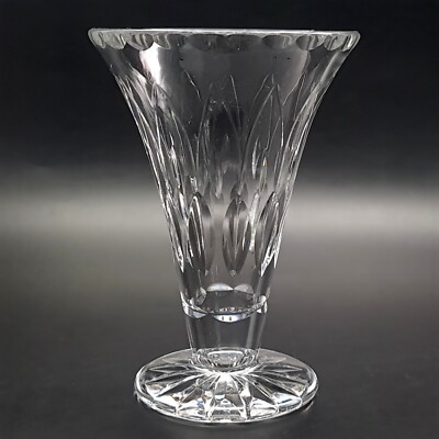 Vase Kristall geschliffenes Glas 14,5 cm hoch - Vintage klein für Blumen Herzstück