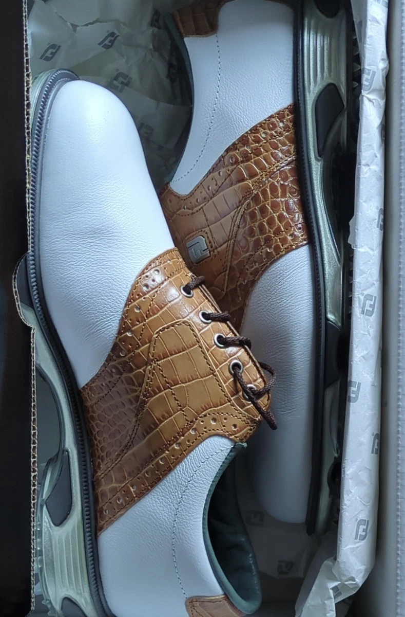 FootJoy Golf Men display picture 3