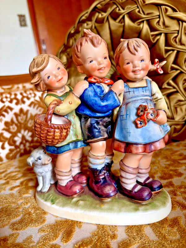 M.I. Hummel Follow the Leader #369 TMK 5 Goebel W. Germany Multi-Figure Figurine
