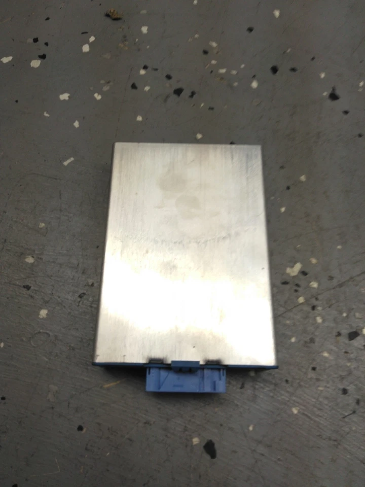 Módulo de control de crucero OEM BMW 318i 318is 325i 525i 530i 535i 540i 740i 840Ci Z3 Foto 4 de 4