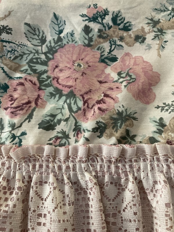 Vtg 1980’s JC Penney Pink Floral Curtain Panels Valances Tie Backs Lot Of 2 Sets