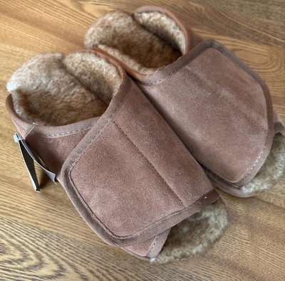 New Tag Lamo Shearling Sheepskin Slippers Wrap Shoes 41 Size 8 Men s /10 Women s