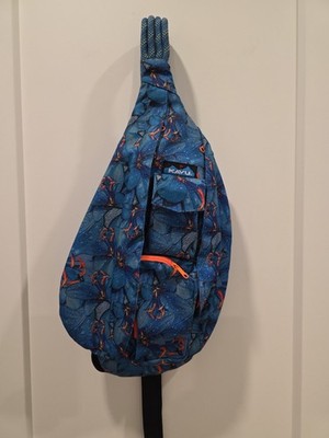 NEW Kavu Sling Rope Bag ELECTRIC  LILY Zippered Canvas Wipe Clean Pockets HTF