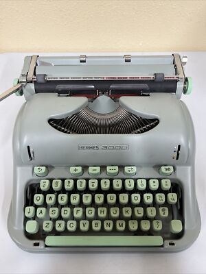 タイプライター　HERMES3000 HERMES 3000 中古タイプライター｜タイプライター専門店の尾河商会