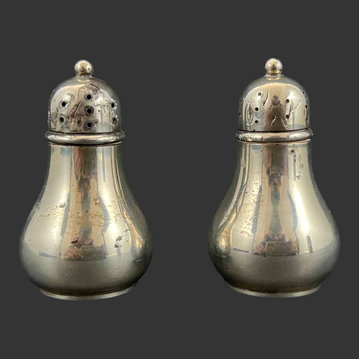 Tiffany & Co. 1900-1940 Antique US Sterling Silver Salt & Pepper