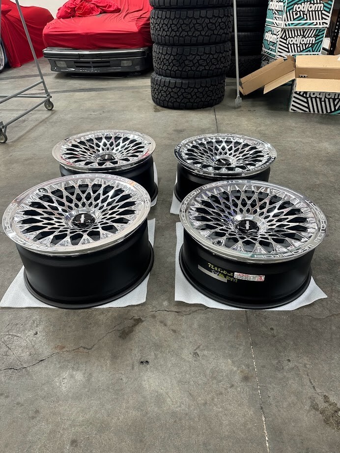 Rotiform Wheels LHR-M Two Piece - 22