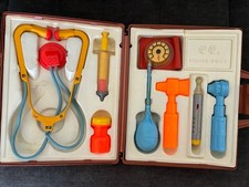 Vintage 1977 Fisher Price Original Complete Set 936 Medical Doctor Kit  Case