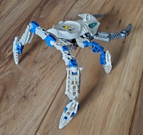 LEGO BIONICLE: Visorak Set of 6 (8742-8747) W 1 Cannister 6 spinners 1 Instruct