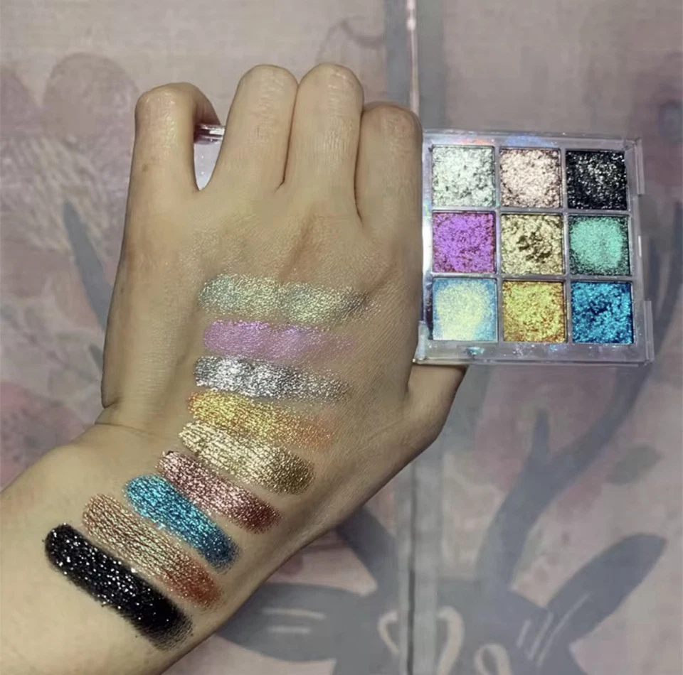 Duochrome/Diamond Metallic Eyeshadow Palette Vegan And Cruelty Free  - Image 3 of 4